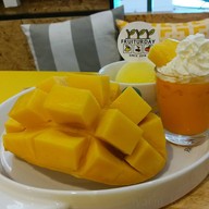 เมนูของร้าน Fruiturday เดอะมอลล์ โคราช