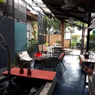 บรรยากาศ ร้านลำพู (lamphu) เยื้องโลตัสละไม
