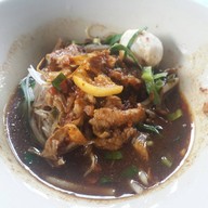 ก๋วยเตี๋ยวเรือบางบาล ไทยพาณิชย์วัดศรีประวัติ