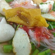 ร้านก๋วยเตี๋ยวปลาโบราญ