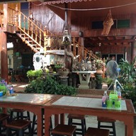 ก๋วยเตี๋ยวเรือ รังสิต ครอง9