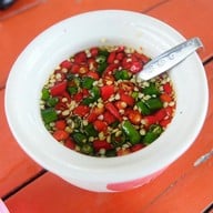 เมนูของร้าน เจ๊บุ๋ม กะเพราถาดยักษ์