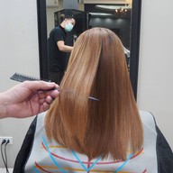 Celeb Care Salon ถนนอ่างศิลา