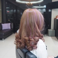 Celeb Care Salon ถนนอ่างศิลา