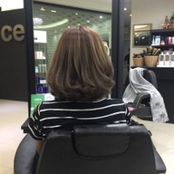 Celeb Care Salon ถนนอ่างศิลา