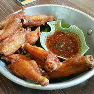 EAT eat all thai กรู๊ฟ เซ็นทรัลเวิลด์