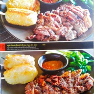 EAT eat all thai กรู๊ฟ เซ็นทรัลเวิลด์