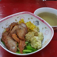 เมนูของร้าน บะหมี่จอมพลัง พระราม 5