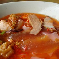 เมนูของร้าน เตี้ย เย็นตาโฟ เจ้าเก่าตลาดพลู