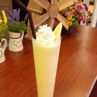 เมนูของร้าน Crispy Crepes @ Platform Wongwianyai