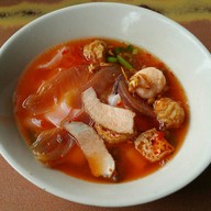 เมนูของร้าน เตี้ย เย็นตาโฟ เจ้าเก่าตลาดพลู