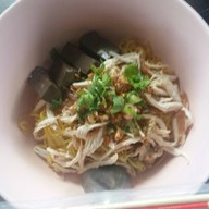 เดือนร่มไทร ไก่มะระ ปากเกร็ด