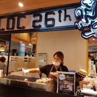 Bloc 26th takoyaki bar and bistro ลาดปลาเค้า