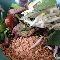 ผักไห่ก๋วยเตี๋ยวเรือ