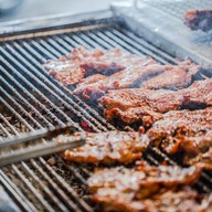 เฮง เฮง เฮง หมูย่าง สันป่าข่อย ตลาดสันป่าข่อย