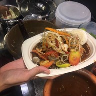 เมนูของร้าน ข้าวไข่ ไก่กรอบ