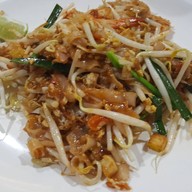ผัดไทไฮโซ