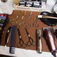 The Barber & Shop Warate's No.3