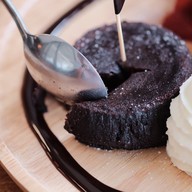 เมนูของร้าน TRYST Café and Bistro