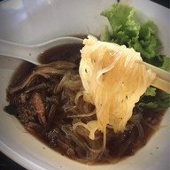 เตี๋ยวเนื้อตุ๋น by noodle house