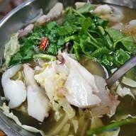 เมนูของร้าน โคตรลาบเป็ด ร้อยเอ็ด