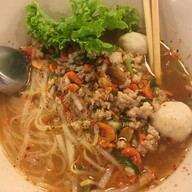 เมนูของร้าน ก๋วยเตี๋ยวปากโป้ง อิมพีเรียลเวิลด์