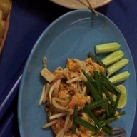 ผัดไทยสิบพี่น้อง