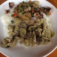 พี่เต็ม ข้าวขาหมู หมูกรอบ หมูแดง