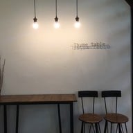 บรรยากาศ Thyme Table