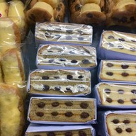 บรรยากาศ ลิ้มเจริญ