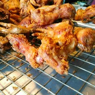 เมนูของร้าน ฟารีดา ข้าวเหนียว ไก่ทอด