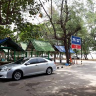 หน้าร้าน Laemcharoen Seafood ระยอง