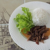 เมนูของร้าน ก๋วยเตี๋ยวพระนคร หมู่บ้านสัมมากร Lampang