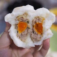 เมนูของร้าน ซาลาเปาสิบไส้แม่สุจิตรา