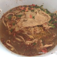 ก๋วยเตี๋ยวเรือป้าดำอาหารตามสั่ง(เจ้าเก่าไร่ขิง)