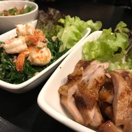 เมนูของร้าน บ้านส้มตำ สุขุมวิท