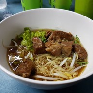 เมนูของร้าน มาเรียมลูกชิ้นน้ำใส