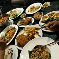 Montra House Bar & Restaurant