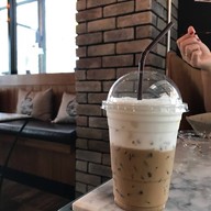 เมนูของร้าน Think 4 You Cafe'