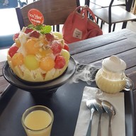 เมนูของร้าน ไอซ์ หยา  ทุ่งสง