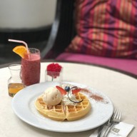 La Patisserie Century Park Hotel