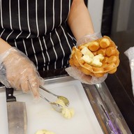 Snazzy waffles @food villa Ratchapruk