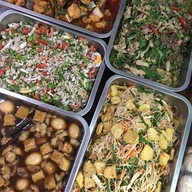 เมนูของร้าน ข้าวแกงกดเลิฟ