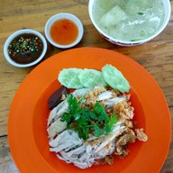 เพ็ญศรีข้าวมันไก่ @ หลัง มช หลัง มช