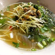 เกาเหลาหัวปลาหลังสวน