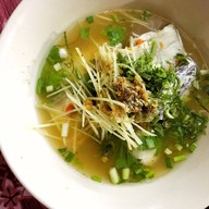 เกาเหลาหัวปลาหลังสวน