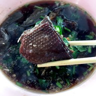 เมนูของร้าน ก๋วยเตี๋ยวเป็ดจันทร์ริม สัตหีบ