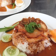 เมนูของร้าน ก๋วยเตี๋ยวชักธง (ดู๋ดี๋) แสนภูดาษ