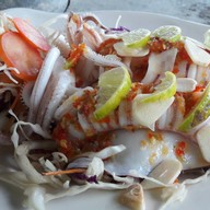 เมนูของร้าน ฟองคลื่นรีสอร์ท