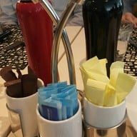 เมนูของร้าน โรงแรมพลาซ่าแอทธินี